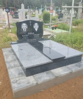 Памятник двойной 121